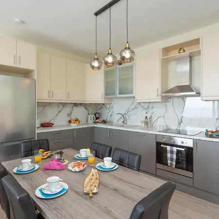 Lassi Illios * アルゴストリオン