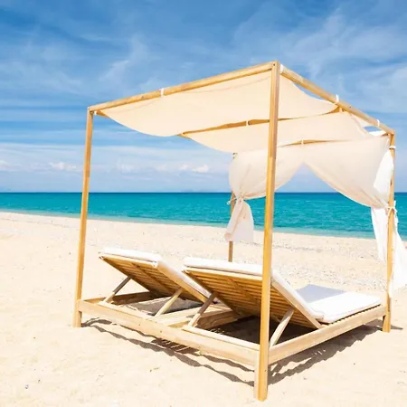 ヴィラ Lassi Illios アルゴストリオン